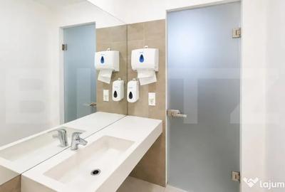 Spațiu comercial, de 144 mp, în Ultracentral - 7