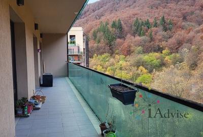 Apartament cu 4 camere decomandat în Răcădău