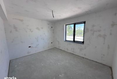 Casă cu 4 camere cu Teren 400 Mp în Domnești - 4