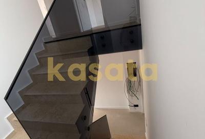 Casă cu 4 camere în Domnești