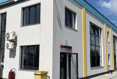 Spațiu comercial, de 200 mp, în Central - 2