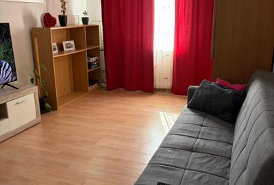 Apartament cu 2 camere decomandat în Decebal