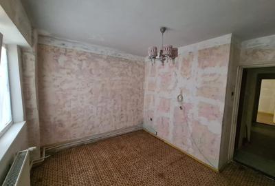 Apartament cu 2 camere decomandat în Central - 6