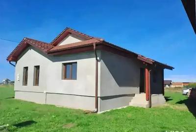 Casă cu 3 camere în Fântânele - 5