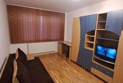 Garsonieră decomandată în Central - 6