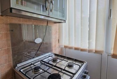Apartament cu 2 camere decomandat în Drumul Taberei - 3
