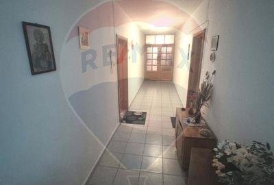Apartament cu 2 camere în Central - 2