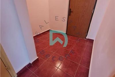 Apartament cu 2 camere circular în Astra - 4