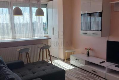 Apartament cu 3 camere decomandat în Complex Studențesc