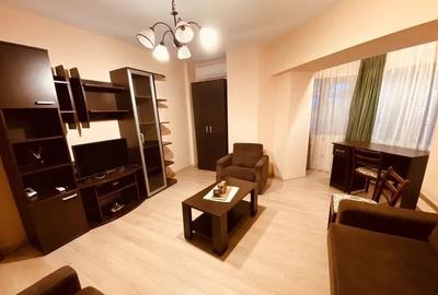Apartament cu 2 camere decomandat, mobilat în Far