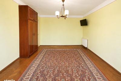 Apartament cu 3 camere în Ultracentral