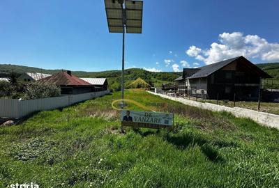 Teren de 2892 mp, în Mărgineni - 8