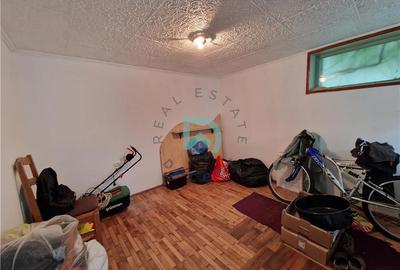 Casă individuală cu 4 camere cu Teren 240 Mp în Noua - 16