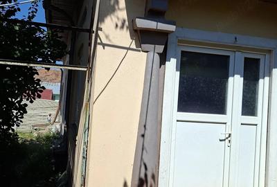 Casă cu Teren 1500 Mp în Amărăști