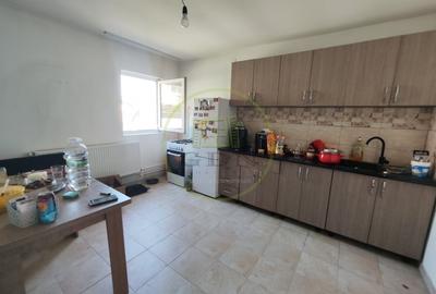 Casă individuală cu 5 camere cu Teren 432 Mp în Malu Mare - 8