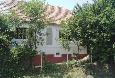 Casă cu 5 camere cu Teren 1200 Mp în Ludoș - 3