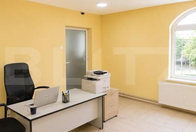 Spațiu comercial, de 68.419998168945 mp, în Sud-Est