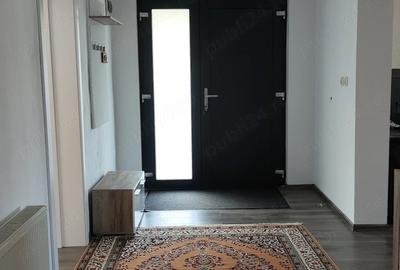 Casă cu Teren 38 Mp în Sălăjeni