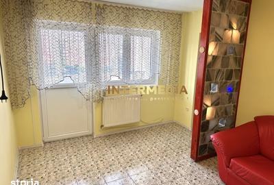 Apartament cu 3 camere semidecomandat în Cetate - 5