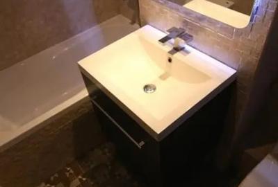 Apartament cu 3 camere decomandat în Cotroceni