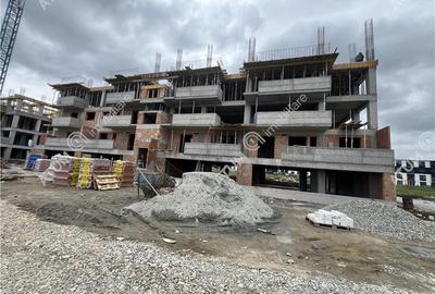 Apartament cu 2 camere decomandat în Hipodrom 3 - 7