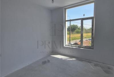 Casă cu 3 camere în Ghiroda - 15