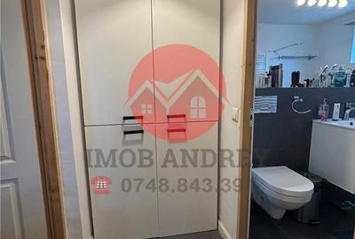Apartament cu 3 camere decomandat în Faleză - 9