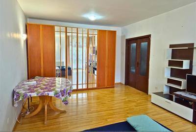 Apartament cu 2 camere decomandat, mobilat în Ostroveni