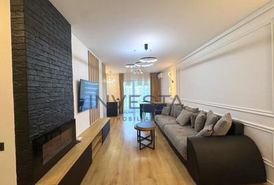 Apartament cu 3 camere semidecomandat, mobilat în Zorilor