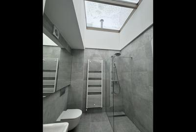 Apartament cu 2 camere semidecomandat în Dămăroaia