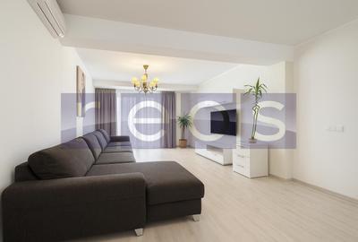 Apartament cu 3 camere, mobilat în Central