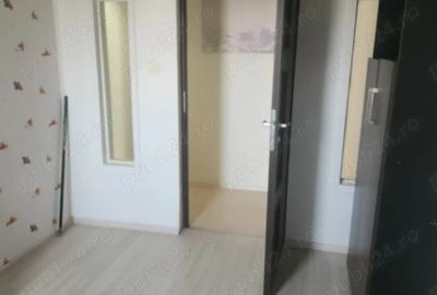 Apartament cu 3 camere decomandat în Drumul Taberei - 3
