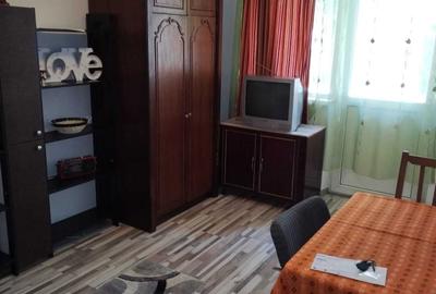 Garsonieră în Noua