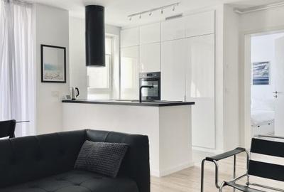 Apartament cu 2 camere nedecomandat, mobilat în Tractorul - 1