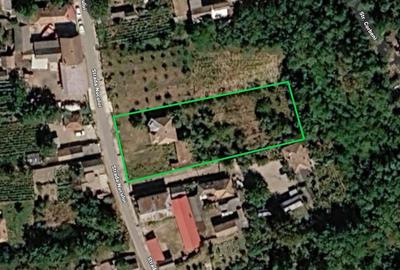 Casă cu 4 camere în Olanu