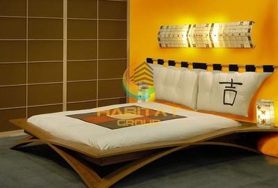 Apartament cu 3 camere semidecomandat în Berceni