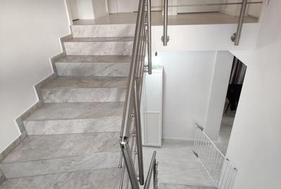 Casă cu 4 camere cu Teren 573 Mp în Central - 2