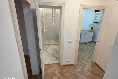 Apartament cu 3 camere decomandat în Ultracentral