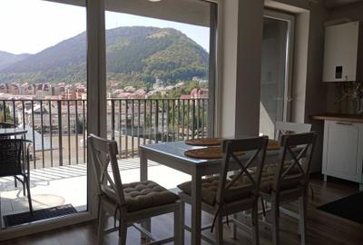 Apartament cu 2 camere decomandat în Răcădău