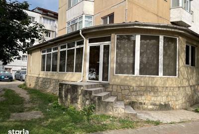 Apartament cu 3 camere în Bistrița Lac