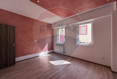 Apartament cu 2 camere decomandat în Central - 8