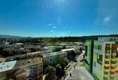 Apartament cu 2 camere decomandat în Micro 15