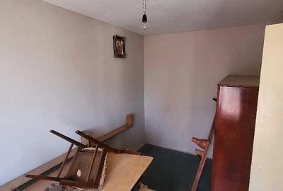 Apartament cu 2 camere nedecomandat în Central