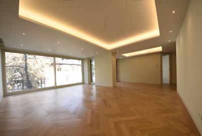 Apartament cu 5 camere decomandat în Dorobanți - 2