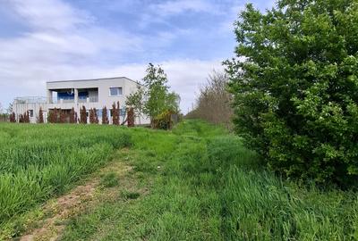 Teren Construcții intravilan de 3500 mp, în Periș - 1