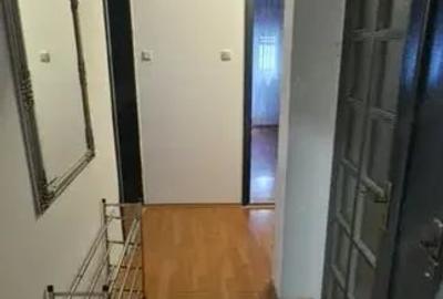 Apartament cu 3 camere în UTA - 2