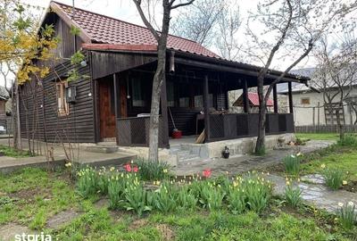 Casă cu 4 camere cu Teren 90 Mp în Central