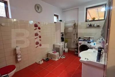 Casă cu 4 camere cu Teren 637 Mp în Titulescu