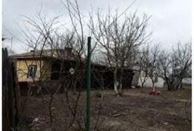 Casă cu 3 camere în Stâlpu