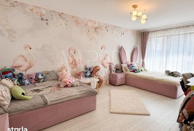 Casă cu 4 camere cu Teren 365 Mp în Florești